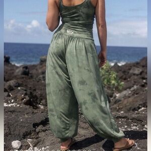 Purusha People Aura Genie Green Pants Size 2X
